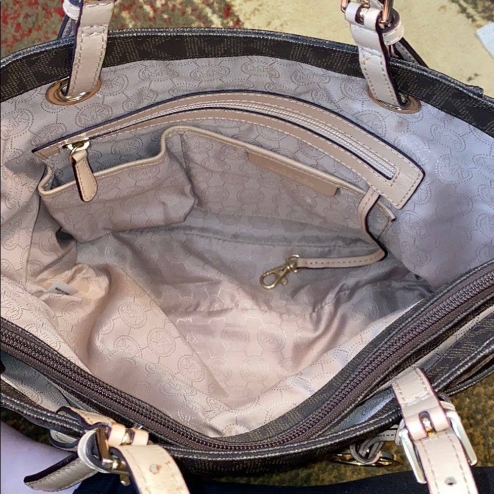 Michael Kors tote bag - Picture 7 of 8